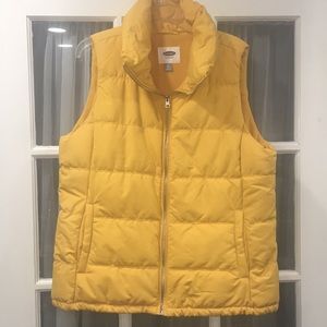XL TALL NWOT Old Navy Women’s Puffer Yellow Vest